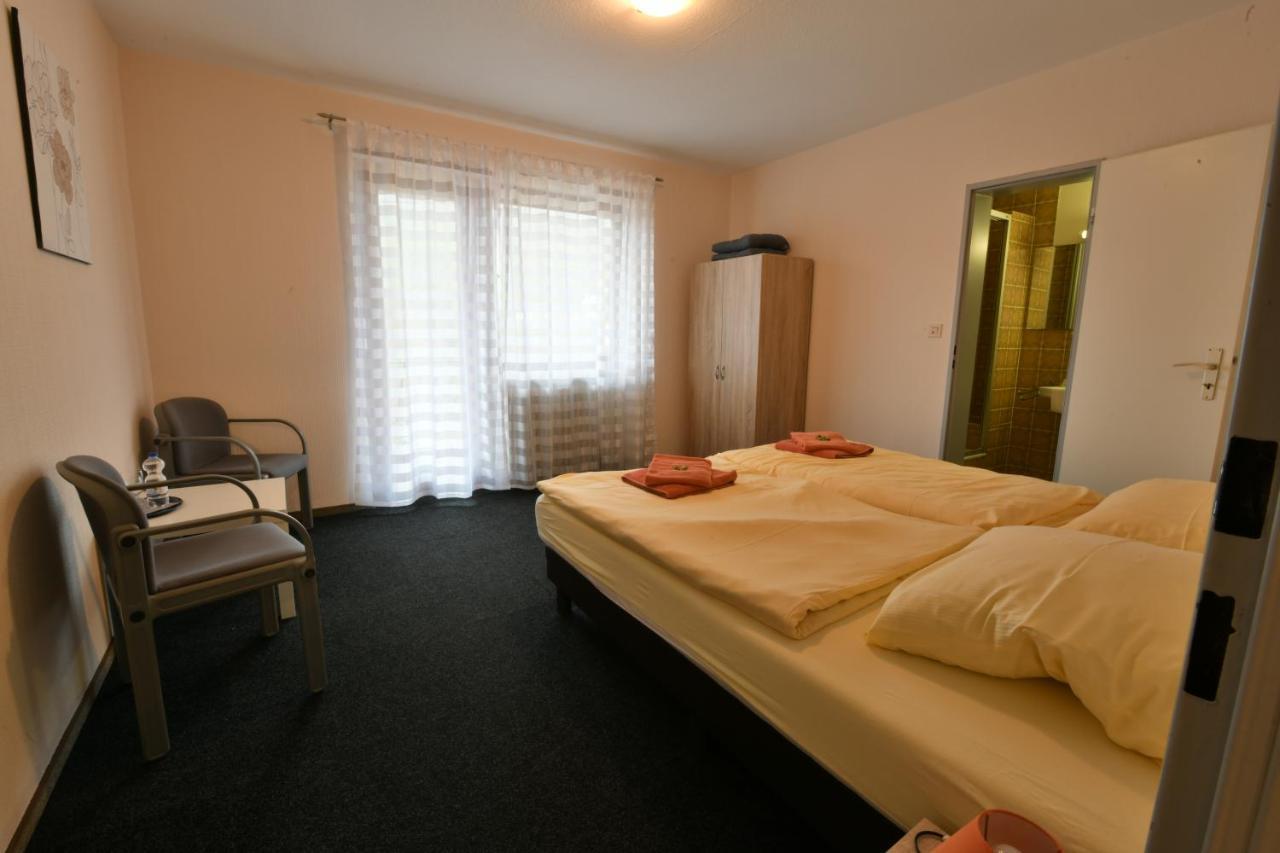 Gasthof Zur Grafschaft Veldenz Zewnętrze zdjęcie